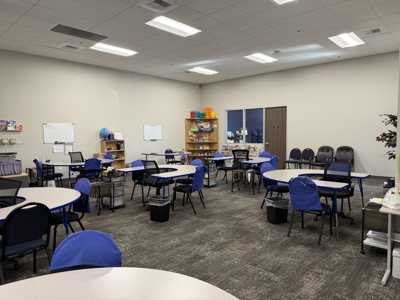 More Photos Of 1532 Standiford, Modesto Office For Lease