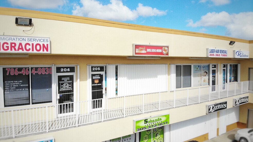 More Photos Of 5580 W 16th Ave, Hialeah Medical For Lease