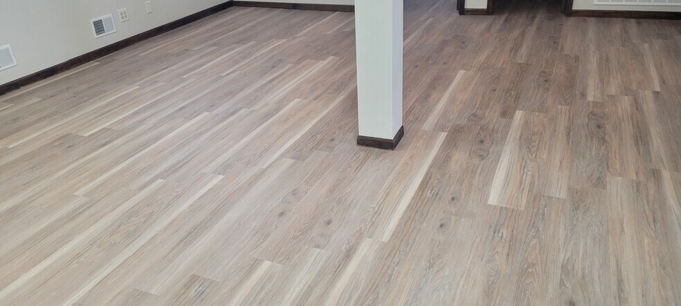 More Photos Of 185 N Brookwood Ave, Hamilton Medical For Lease