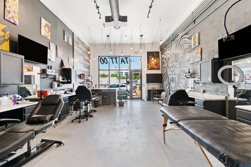 More Photos Of 503 SW 2nd Ave, Fort Lauderdale Storefront Retail Office For Lease