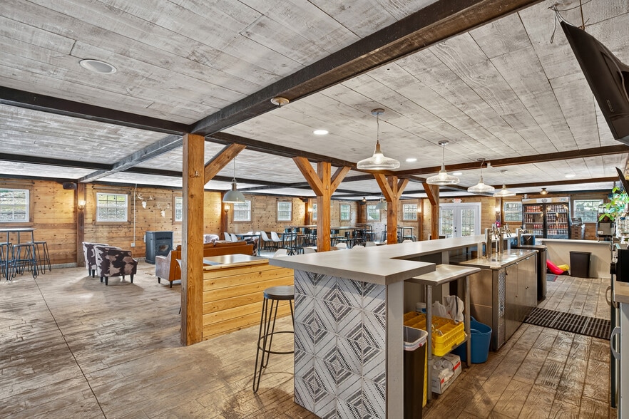 More Photos Of 65 Four Corners Rd, Warwick Specialty For Sale