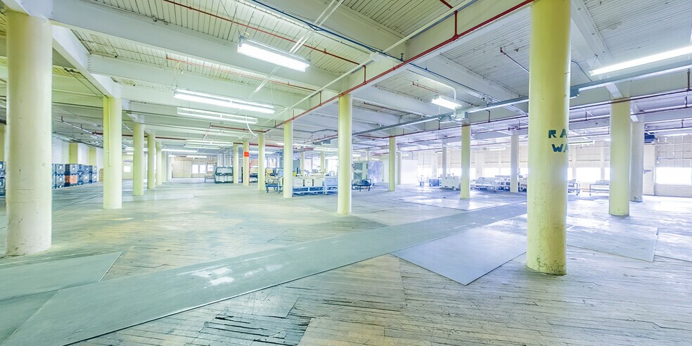 More Photos Of 480 W 5th St, Bloomsburg Manufacturing For Sale