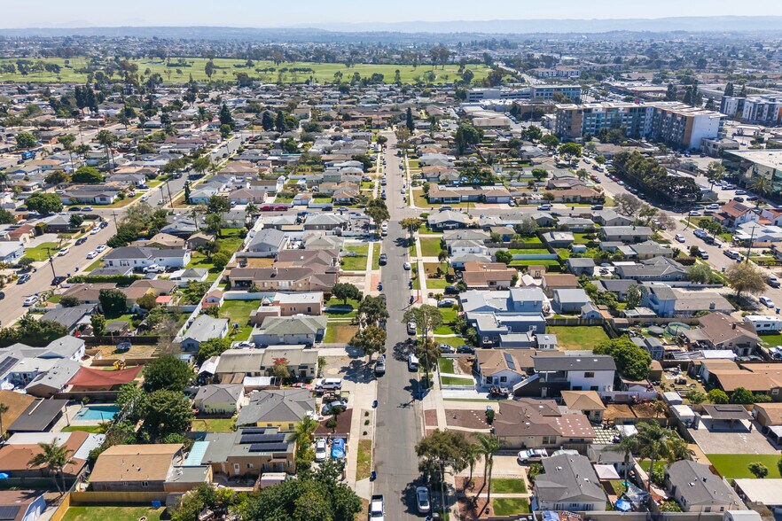 More Photos Of 721 Del Mar Ave, Chula Vista Multifamily For Sale