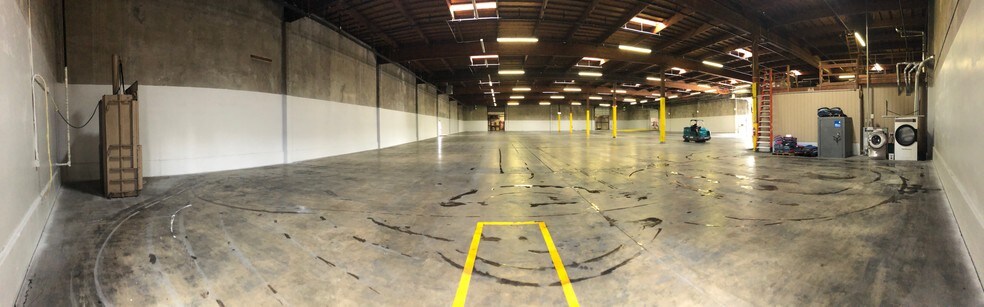 More Photos Of 1445 Taney St, North Kansas City Warehouse For Lease