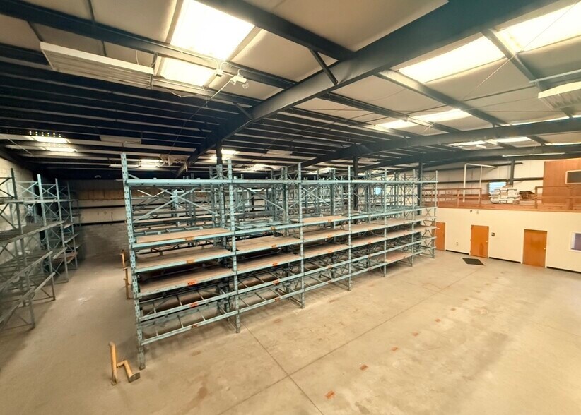 More Photos Of 4211 Highway Ave, Jacksonville Warehouse For Sale