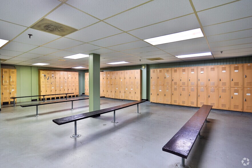 More Photos Of 212 Nuway Packing Dr, Forest City Food Processing For Sale