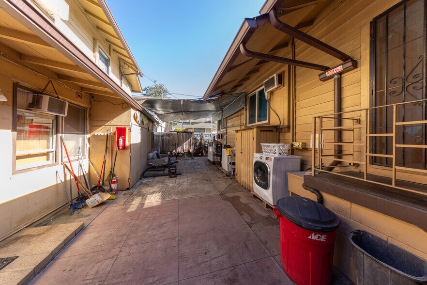 More Photos Of 904 Piikoi St, Honolulu Apartments For Sale