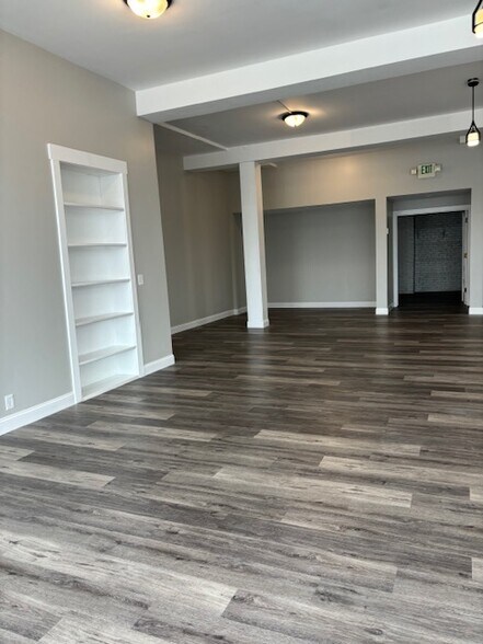 More Photos Of 1828 Indianapolis Blvd, Whiting Apartments For Lease