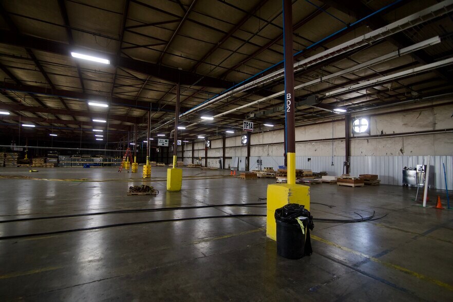 More Photos Of 200 Carrier Dr, Morrison Warehouse For Lease