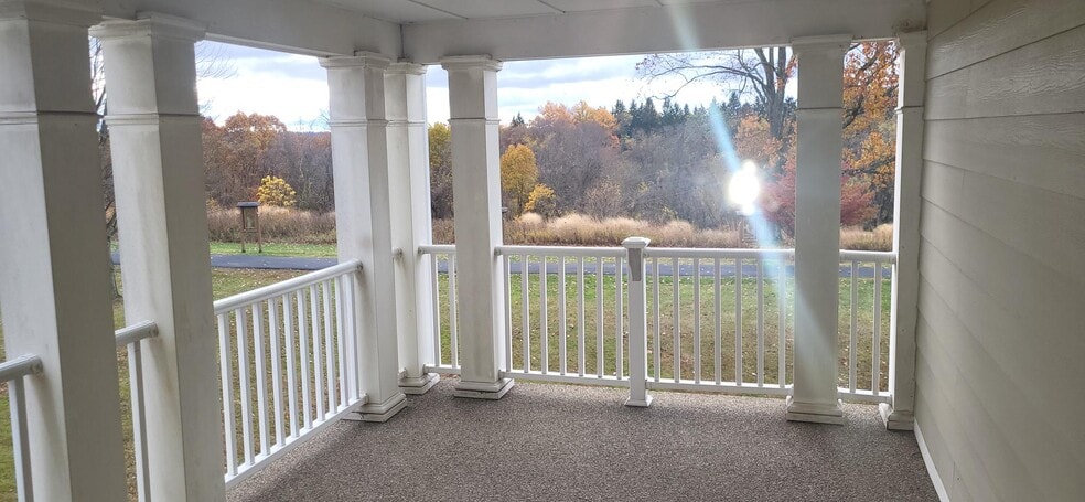 More Photos Of 221 Felician Dr, Moon Twp Apartments For Sale