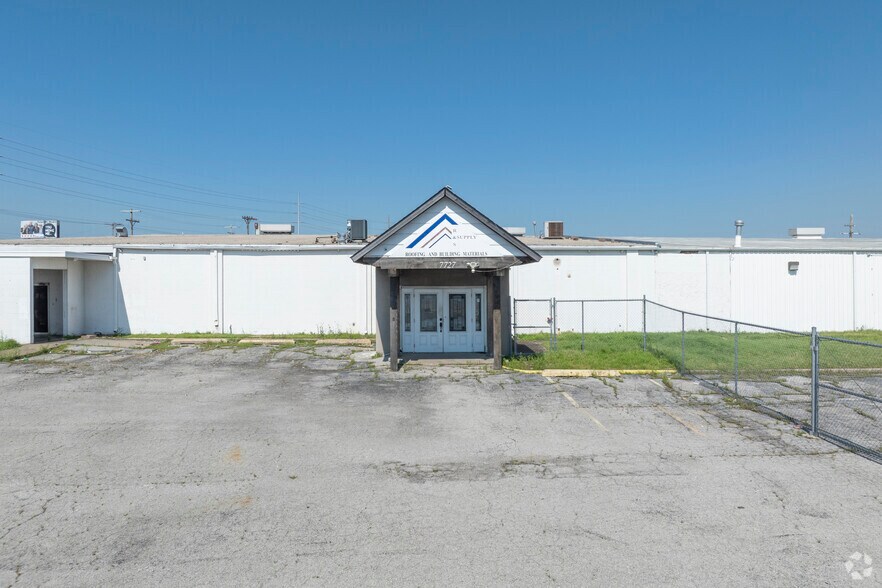 More Photos Of 7727 E 41st St, Tulsa Industrial For Sale