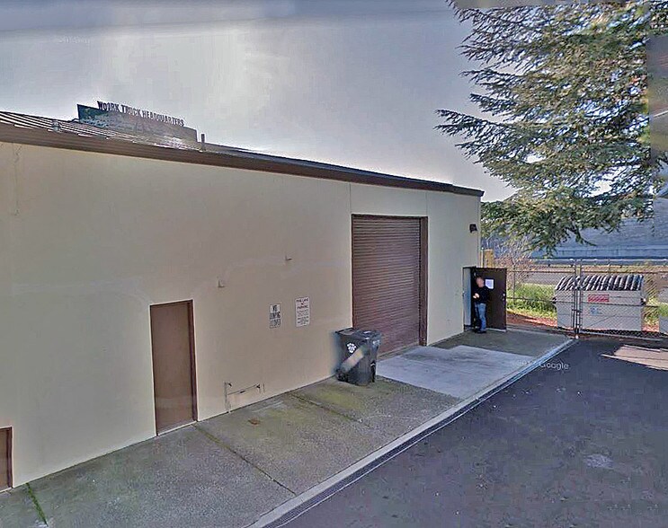 More Photos Of 3031-3057 California Blvd, Napa Warehouse For Lease