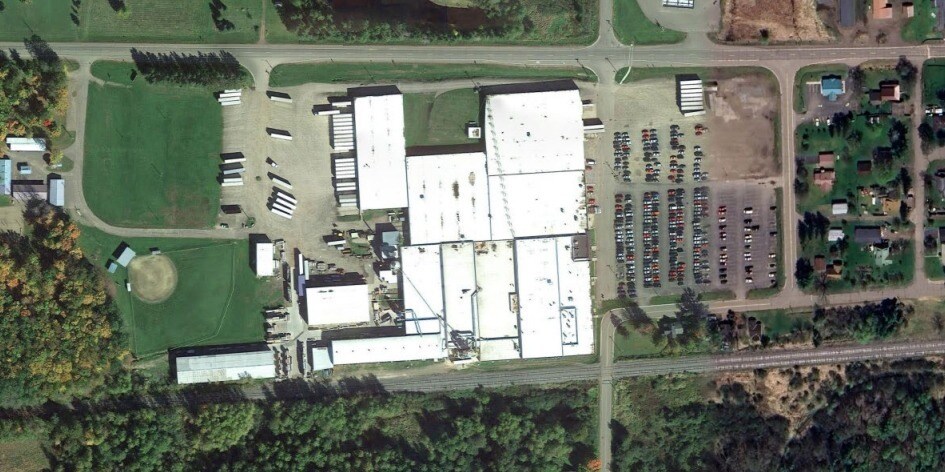 More Photos Of 811 Factory St, Hawkins Manufacturing For Sale