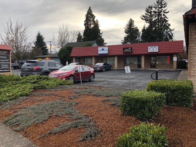 More Photos Of 1150-1190 Garfield St, Eugene Office For Lease