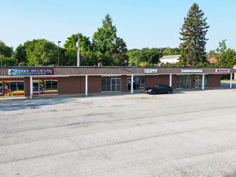 More Photos Of 2709 S Queen St, York Storefront Retail Office For Lease