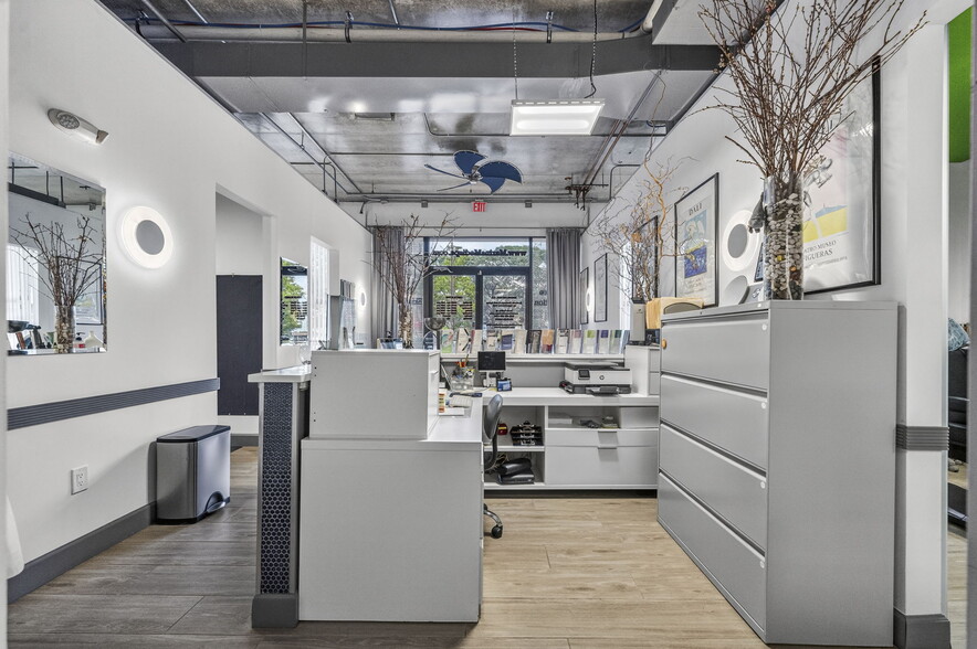 More Photos Of 1033-1077 River Rd, Edgewater Apartments For Sale