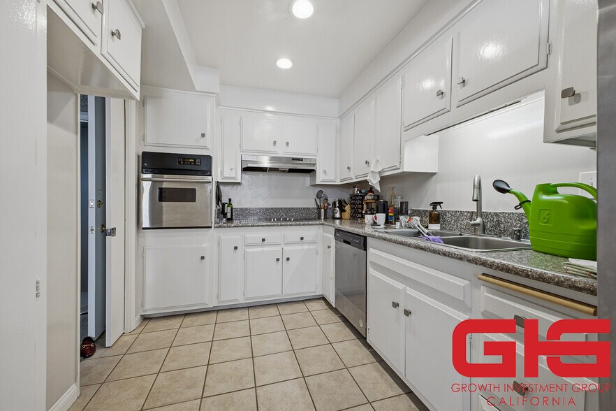 More Photos Of 1818 Ramona Ave, South Pasadena Apartments For Sale