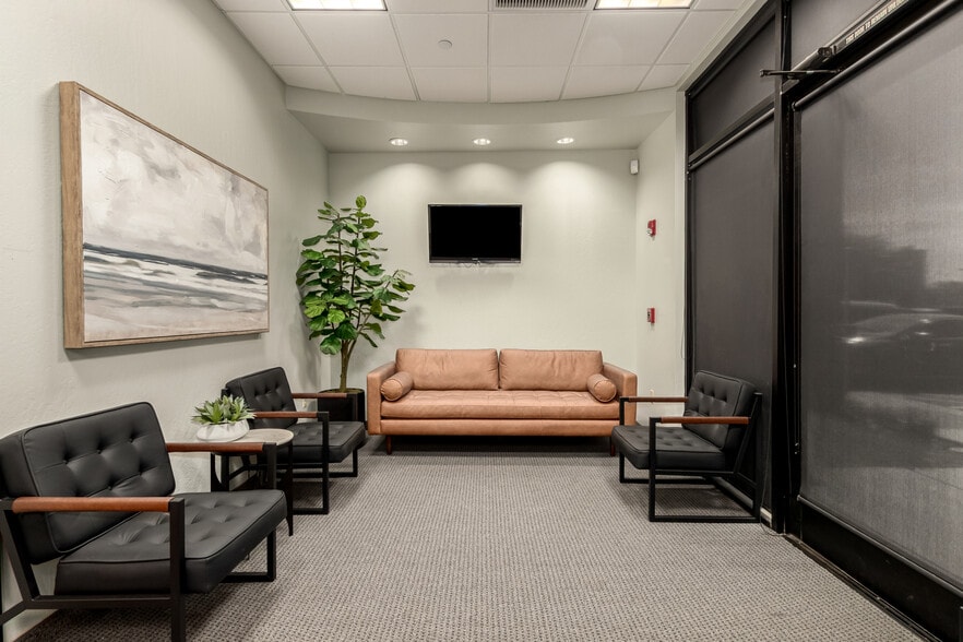 More Photos Of 1355 S Higley Rd, Gilbert Medical For Lease