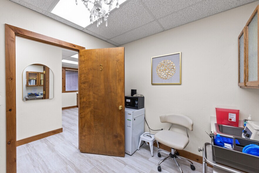 More Photos Of 1297 Burns Way, Kalispell Medical For Sale