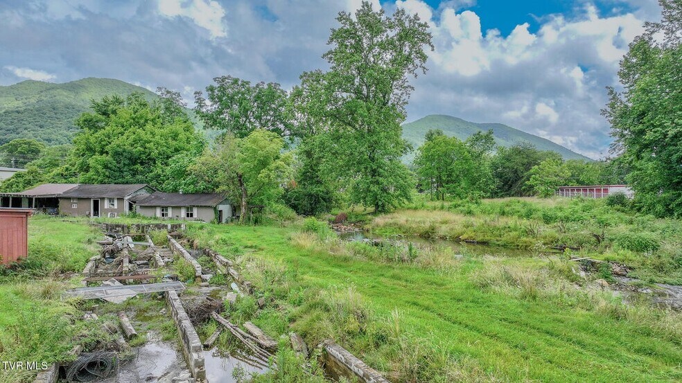 More Photos Of 118 Highway 67, Hampton Land For Sale