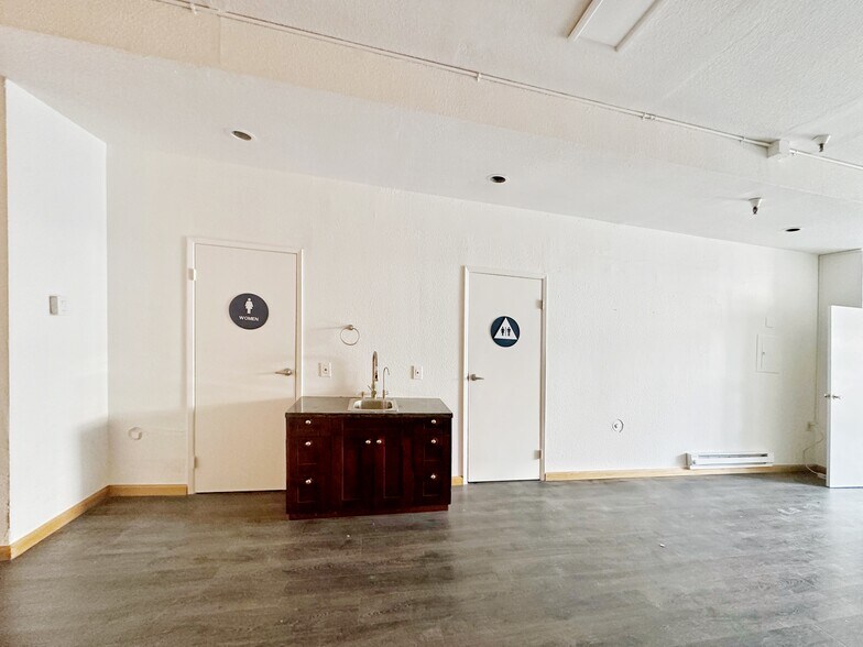 More Photos Of 1927-1929 Taraval St, San Francisco Apartments For Sale