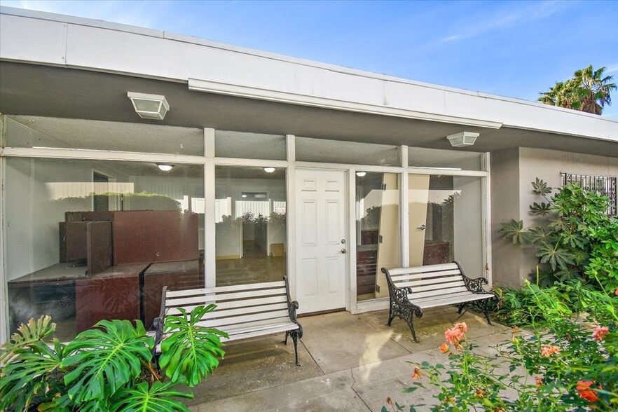 More Photos Of 1376 N Waterman Ave, San Bernardino Unknown For Lease