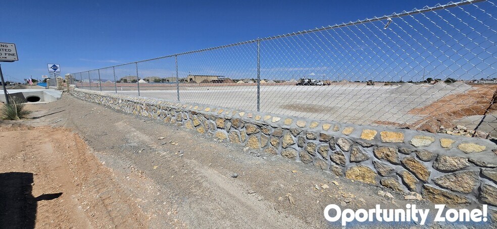 More Photos Of 14941 Montana Avenue Ave, El Paso Land For Lease
