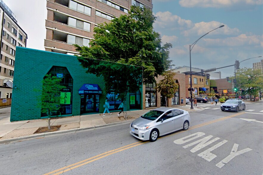 Primary Photo Of 702-704 W Diversey Pky, Chicago Apartments For Lease