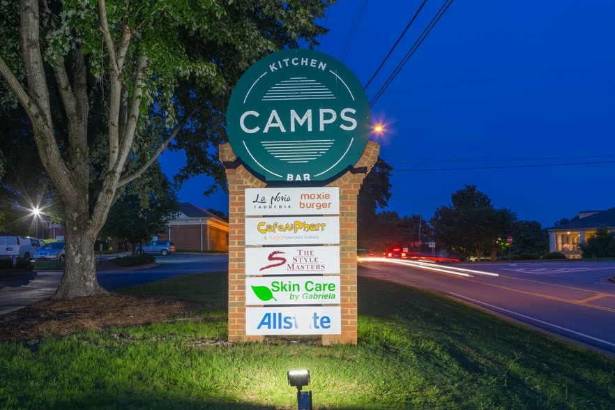 More Photos Of 255 Village Pky NE, Marietta Storefront For Lease