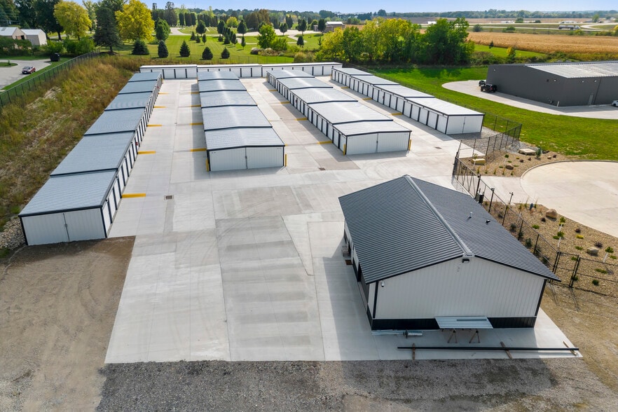 More Photos Of 3556 Marnie Ave, Waterloo Self Storage For Sale