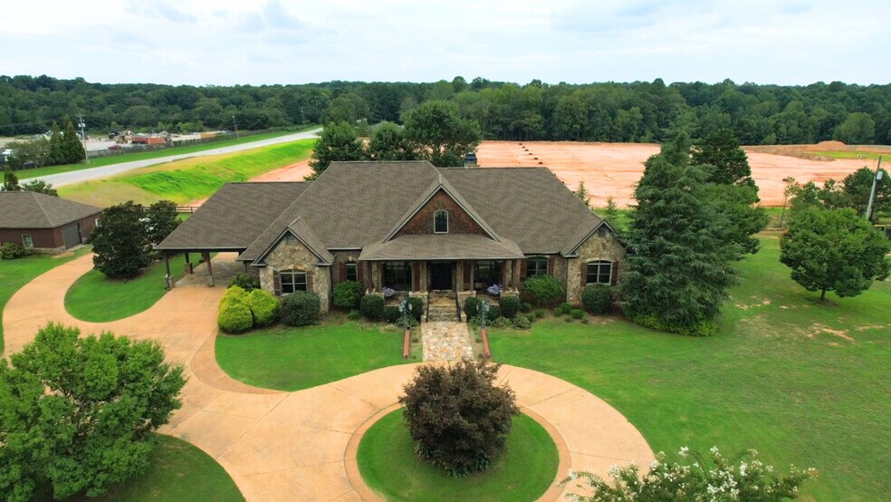 More Photos Of 2932 Highway 124 W, Jefferson Specialty For Sale