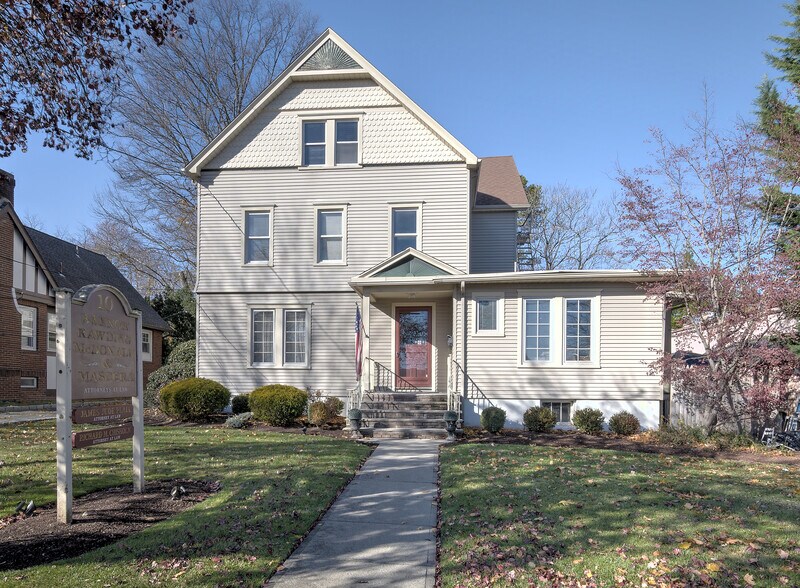 More Photos Of 10 S Prospect St, Verona Office Residential For Sale