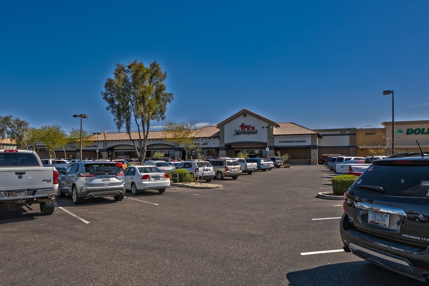More Photos Of 20555 N John Wayne Pkwy, Maricopa Storefront For Lease