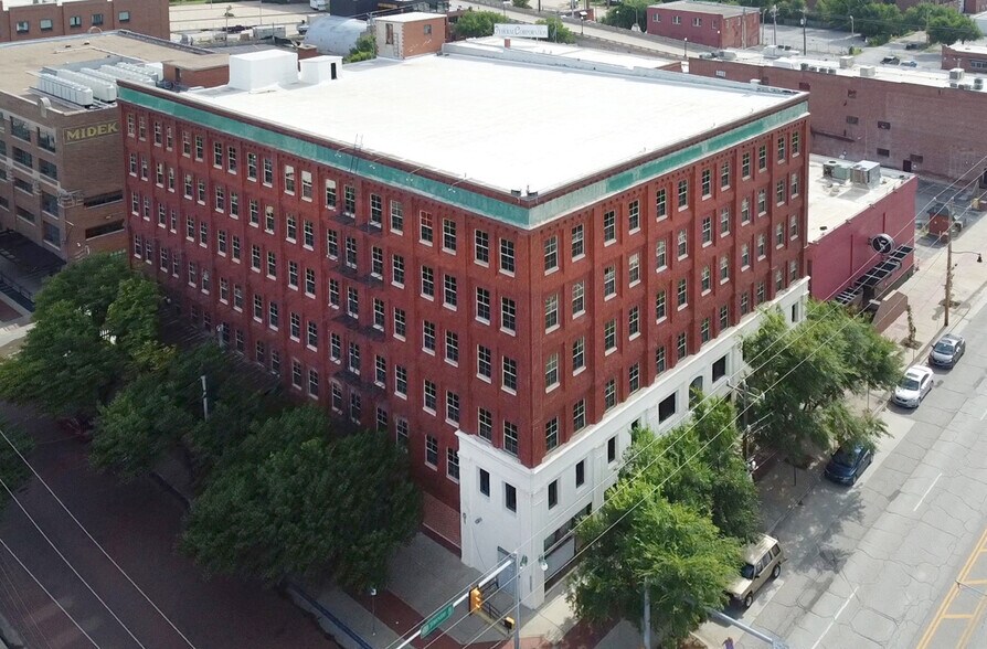 More Photos Of 101 E Sheridan Ave, Oklahoma City Office Residential For Sale