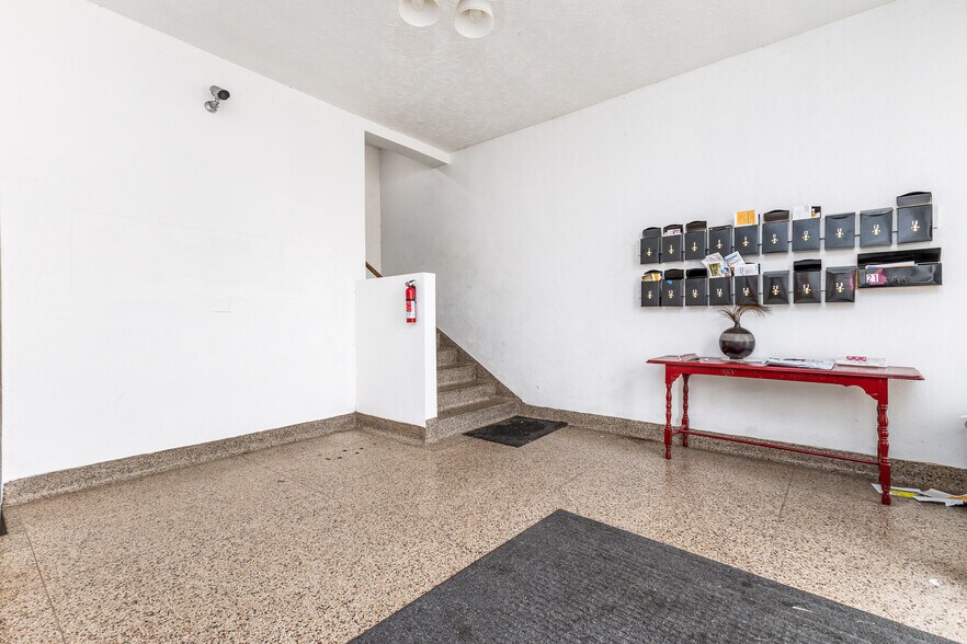 More Photos Of 2535 Central Ave, Dubuque Apartments For Sale