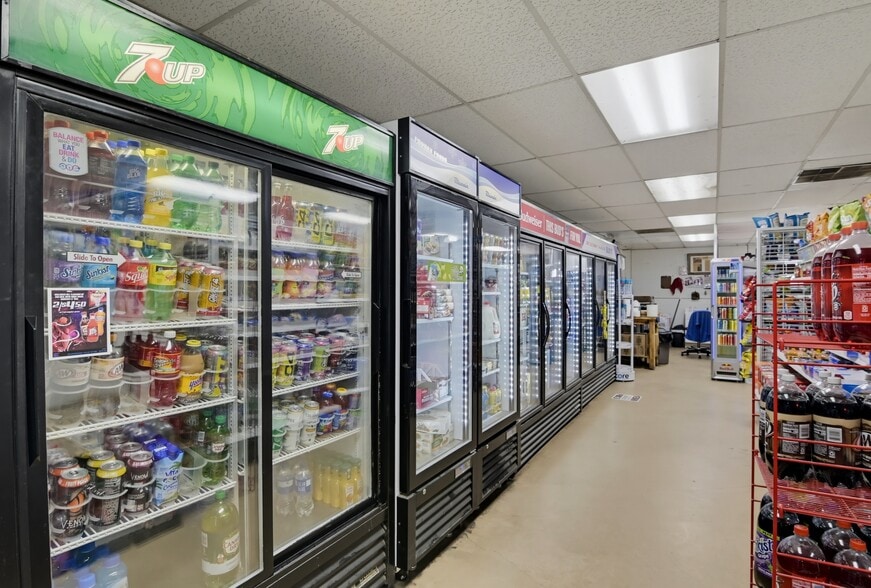 More Photos Of 6348 FM 1117, Seguin Storefront Retail Office For Sale