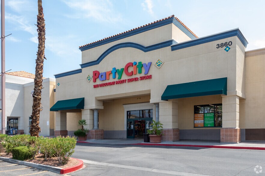 More Photos Of 3810-3870 S Maryland Pky, Las Vegas Unknown For Lease