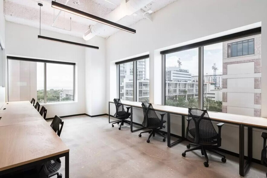 More Photos Of 200 Central Ave, Saint Petersburg Coworking Space