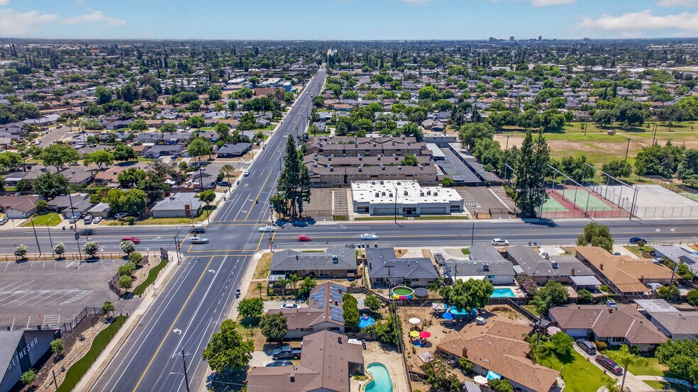 More Photos Of 3676 E Dakota Ave, Fresno Assisted Living For Sale