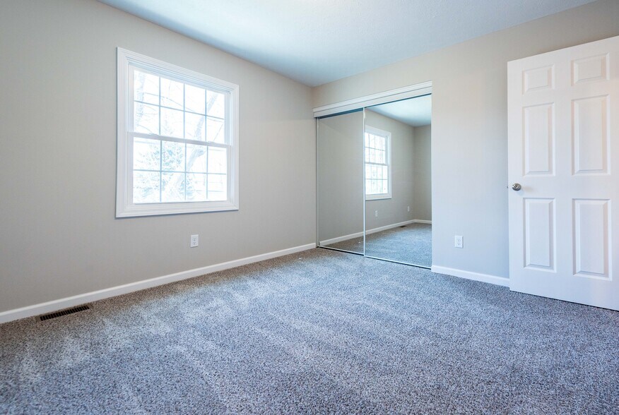 More Photos Of 839 34th St NW, Canton Apartments For Sale