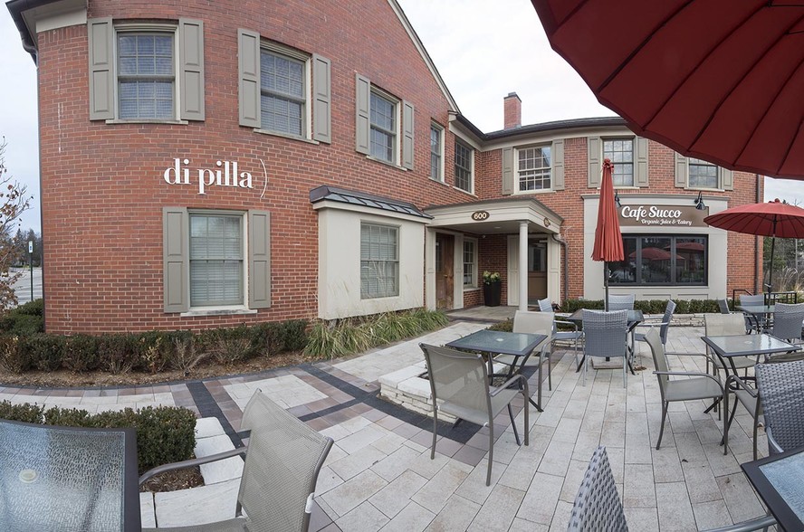 More Photos Of 600-640 N Old Woodward Ave, Birmingham Office For Lease