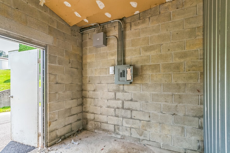 More Photos Of 715 N Sandusky St, Mount Vernon Self Storage For Sale