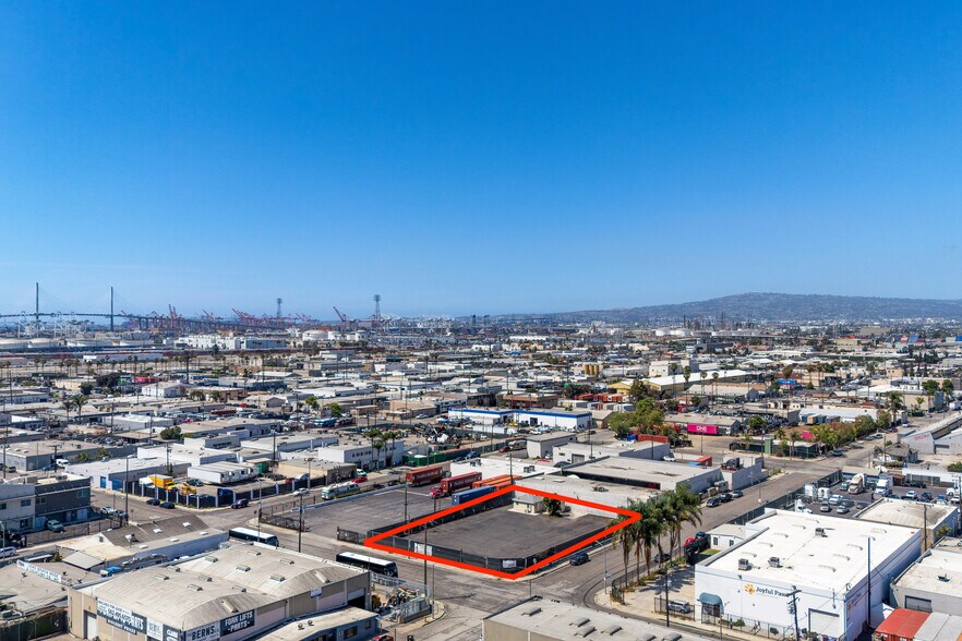 More Photos Of 1320 W 17th St, Long Beach Land For Lease