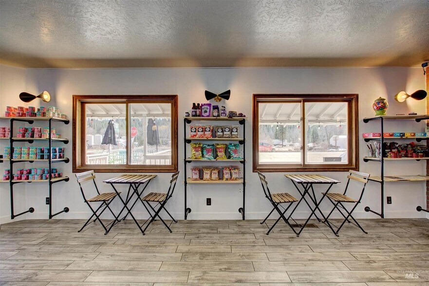 More Photos Of 101 Montgomery St, Idaho City Storefront Retail Residential For Sale