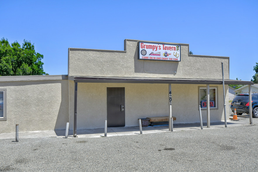 Primary Photo Of 4291 Olivehurst Ave, Olivehurst Bar For Sale