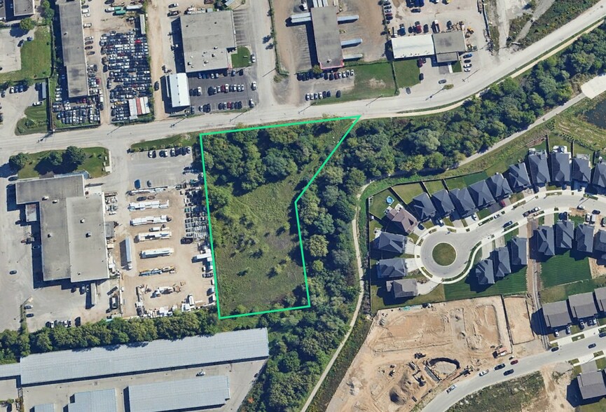 More Photos Of 37 Forwell Rd, Kitchener Land For Sale