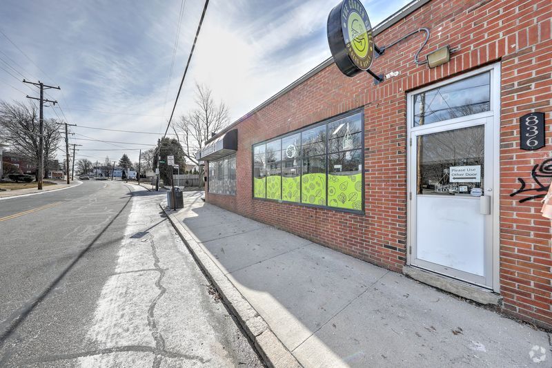 More Photos Of 834-836 Admiral St, Providence Storefront For Sale