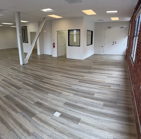 More Photos Of 101-107 S B St, San Mateo Office For Lease