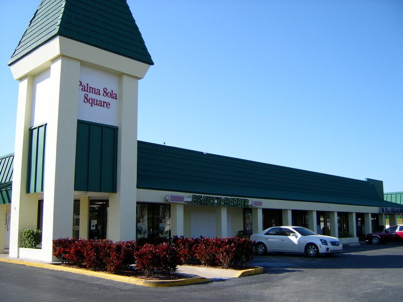 More Photos Of 5505-5905 Manatee Ave W, Bradenton Storefront For Lease
