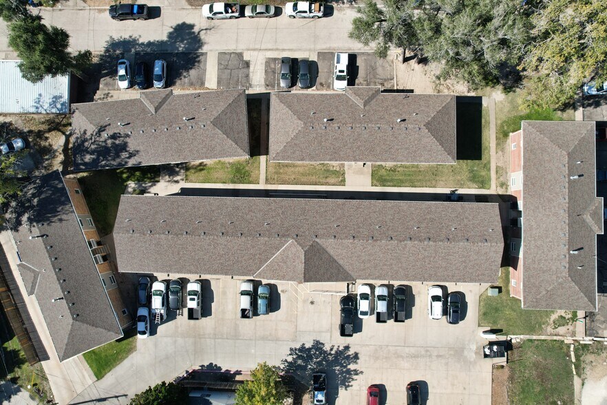 More Photos Of 503 Halladay St, Hays Apartments For Sale